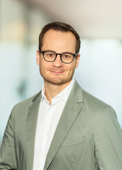 © www.christinahaeusler.at Benjamin Bernhard, Senior Manager EY-Parthenon